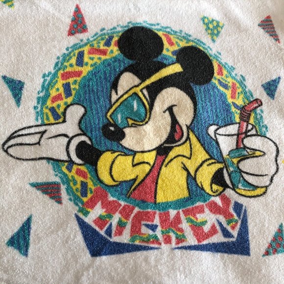 Vintage 90's Disney Cool Mickey Youth Towel - Picture 2 of 4
